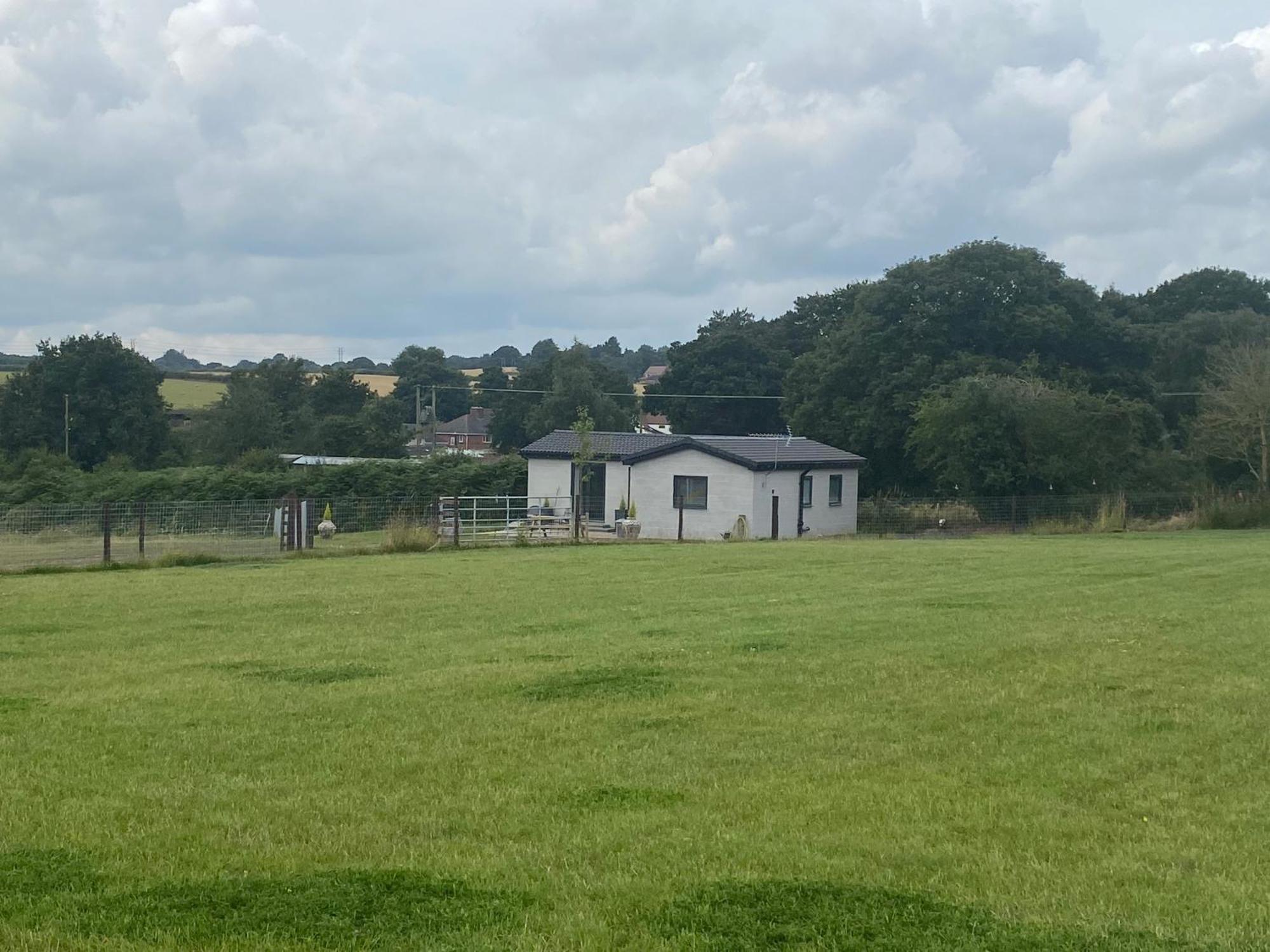 The Little John Petite Cosy Log Cabin - Sleeps 2, Great For Romantic Breaks, Couples, Single Guests, Near Sherwood Forest At Fairview Farm, Nottingham Set In 88 Acres Blidworth Εξωτερικό φωτογραφία