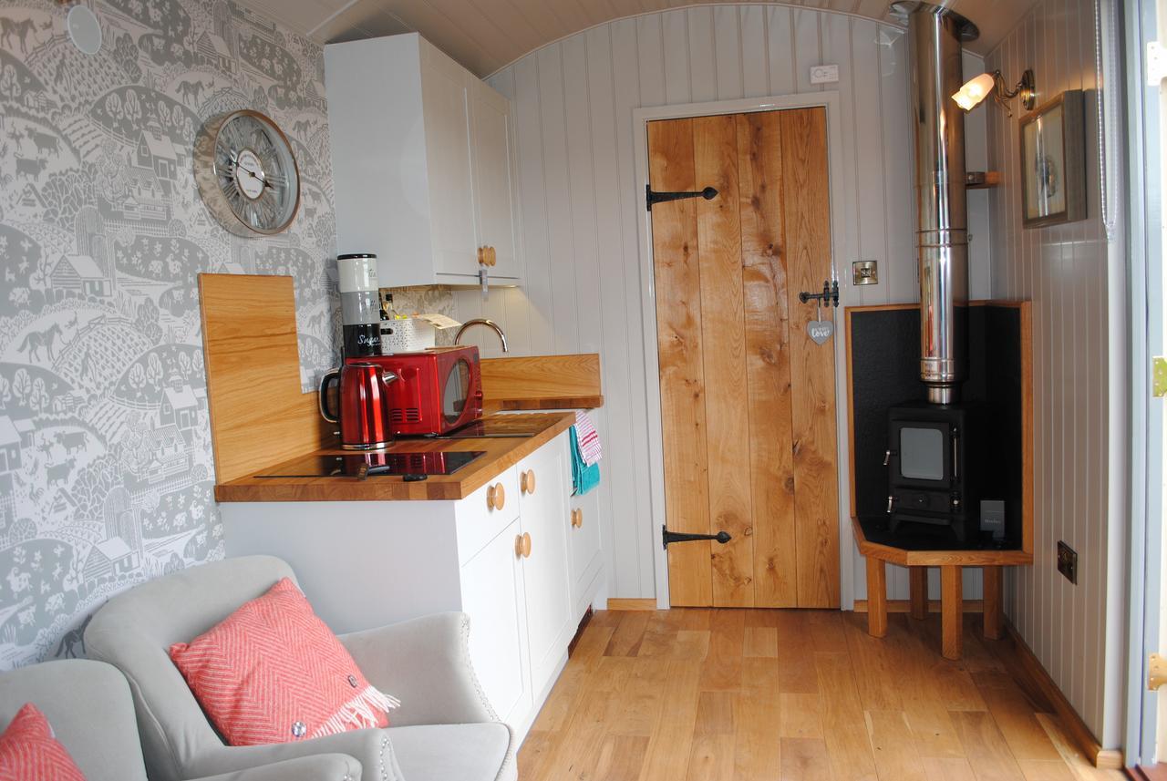 The Little John Petite Cosy Log Cabin - Sleeps 2, Great For Romantic Breaks, Couples, Single Guests, Near Sherwood Forest At Fairview Farm, Nottingham Set In 88 Acres Blidworth Εξωτερικό φωτογραφία