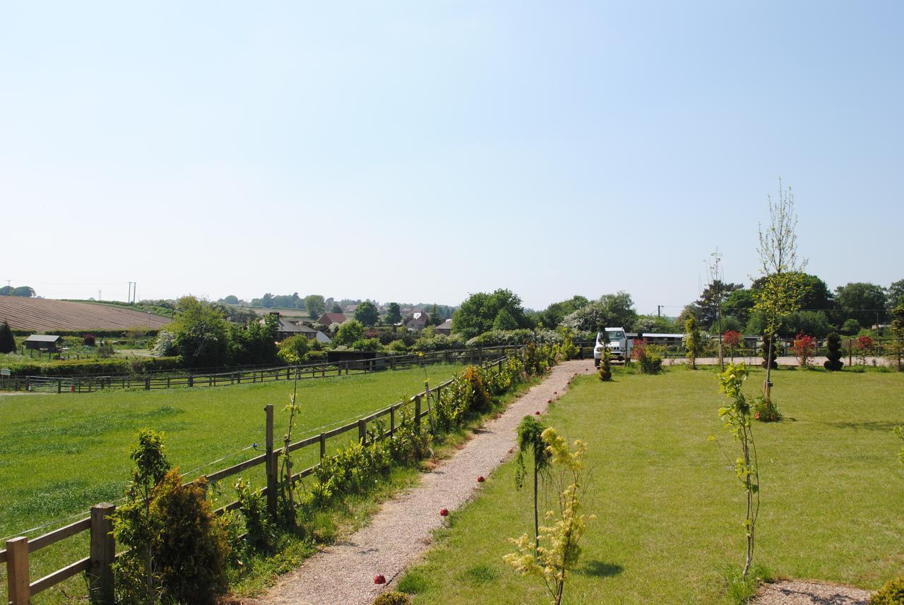 The Little John Petite Cosy Log Cabin - Sleeps 2, Great For Romantic Breaks, Couples, Single Guests, Near Sherwood Forest At Fairview Farm, Nottingham Set In 88 Acres Blidworth Εξωτερικό φωτογραφία
